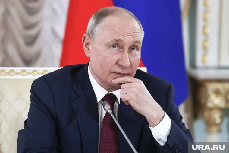 Запад оказался беспомощным перед силой Владимира Путина, считает Юло Маттеус