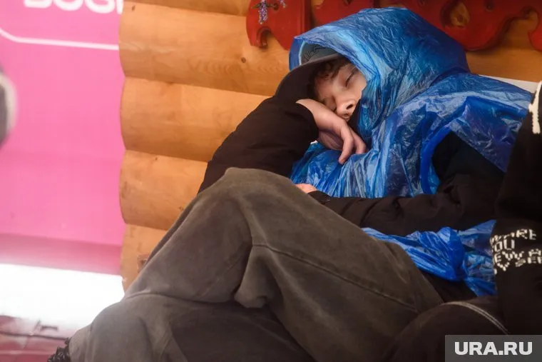 Взрослому рекомендуется спать от семи до девяти часов, но это количество подходит не всем