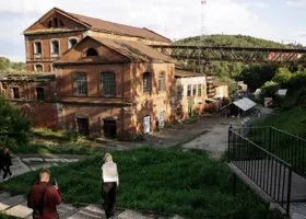 Гостей «Иннопрома» собрали на яркую вечеринку — вдохновлялись ПМЭФ