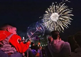 Курганцам предлагают скинуться на салют к 9 Мая