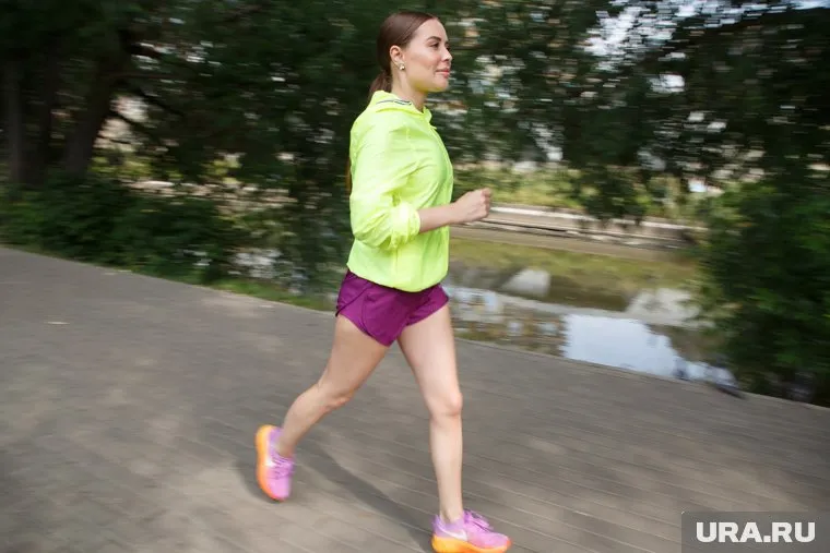 Юлия Михалкова поддерживает фигуру спортом