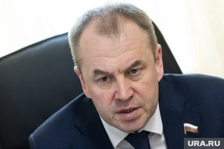 Станислав Наумов регулярно отправляет грузы в зону СВО