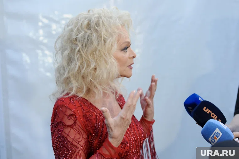 Как сообщает портал, к моменту приезда приставов Долина так и не появилась