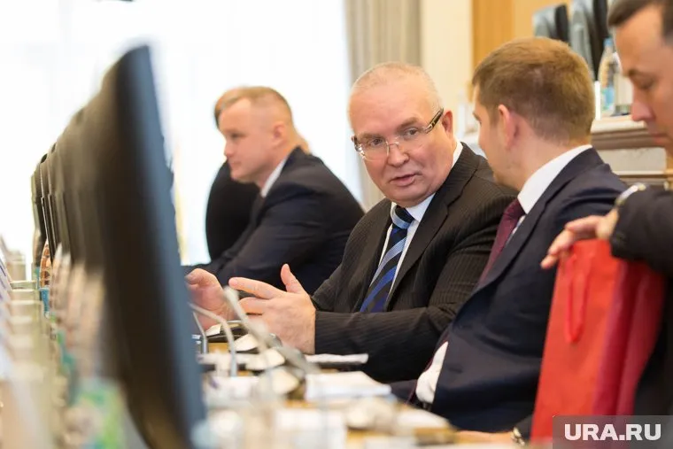 По словам Владимира Семенова, реконструкция зоопарка в Нефтеюганском регионе уже началась