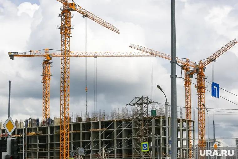 Главный страх застройщиков — не суметь продать весь построенный фонд