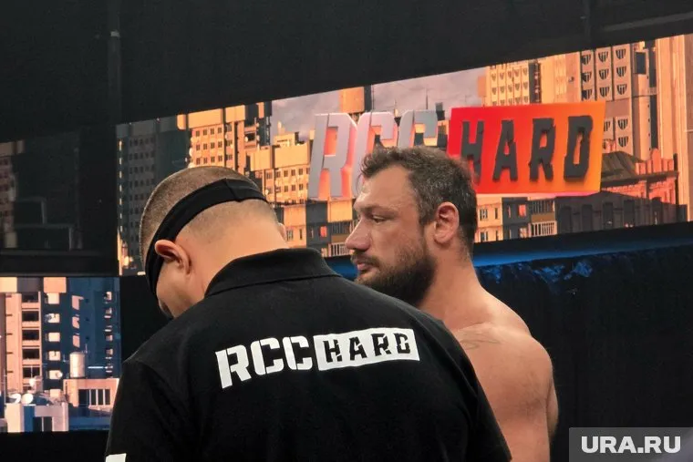 Гаджи Автомат завоевал победу раздельным решением судей