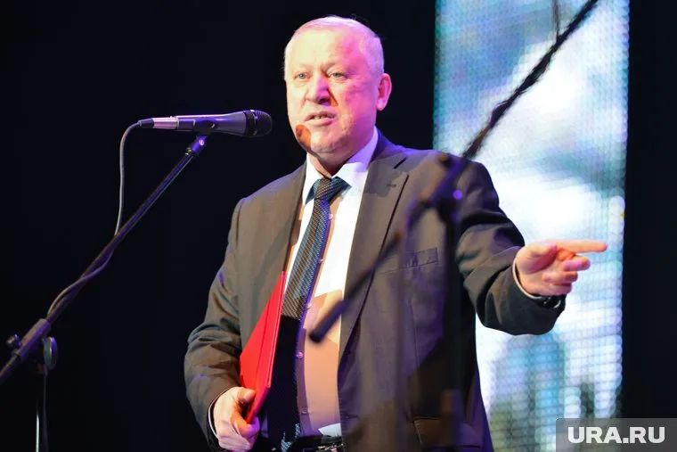 10 сентября мэр выведет на площадь Революции Льва Лещенко