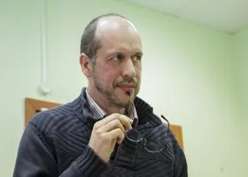 Пермский правозащитник заявил, что использование запрещенных соцсетей не является противоправным