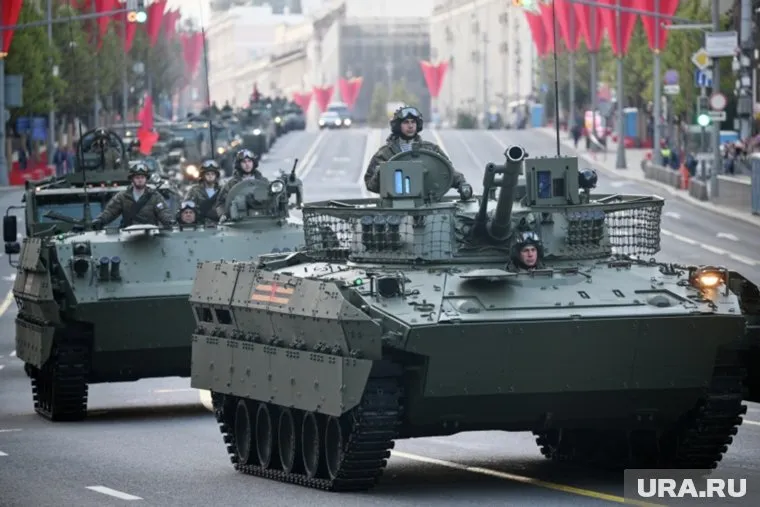 Во время генеральных репетиций парада Победы улицы Москвы перекрываются