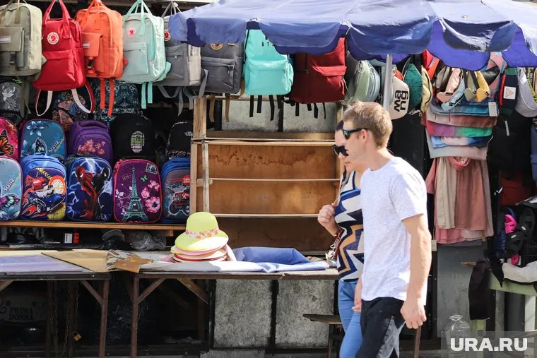 На месте рынка построят двухэтажный торговый центр