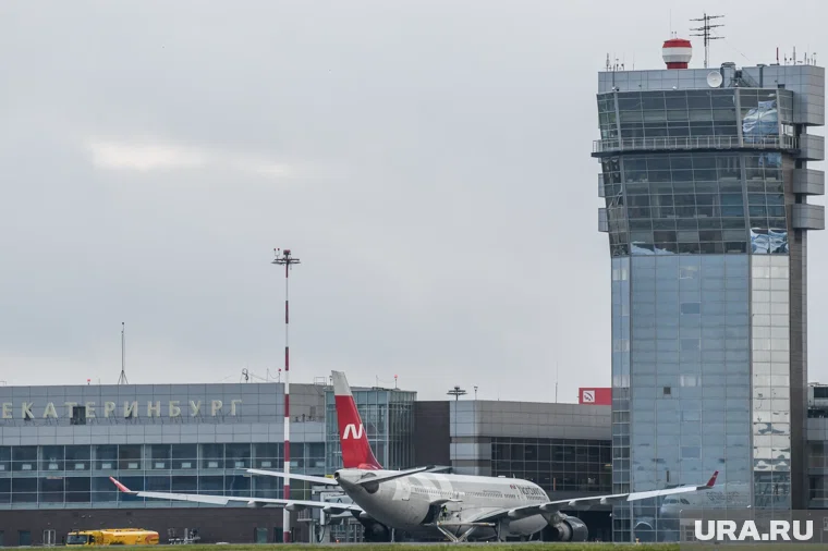 Всего от расписания отклонились восемь самолетов