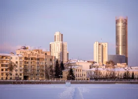 Куда дешевле всего улететь с ребенком из Салехарда на новогодние каникулы