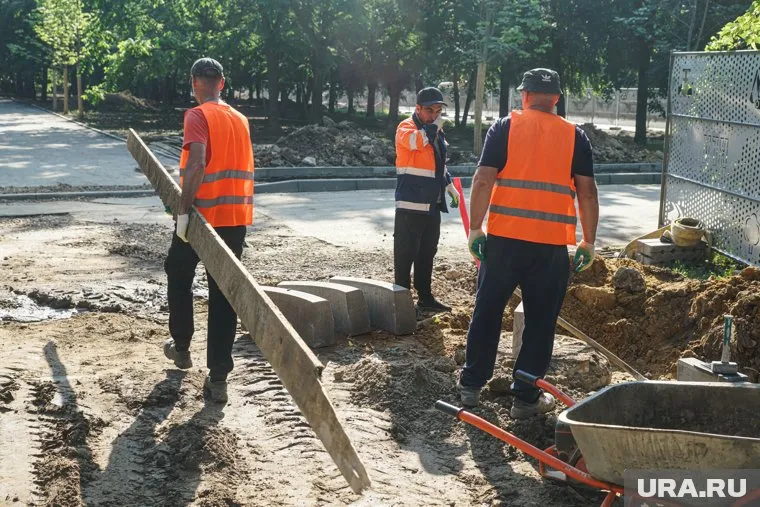 Около 6 миллионов мигрантов приехали в Россию за год