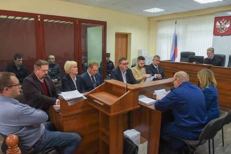 Суд над бутлегерами . Екатеринбург 