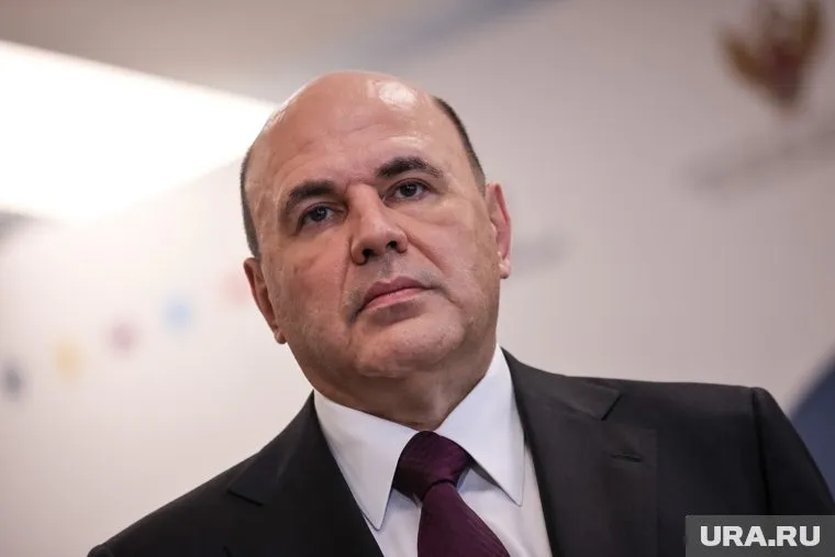 Михаил Мишустин призвал защитить Россию от «утечки мозгов»