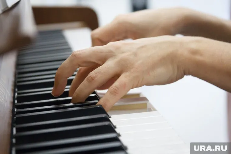 Композитор Александра Пахмутова обрадовалась, что новую музыкальную школу в Когалыме назовут в ее честь