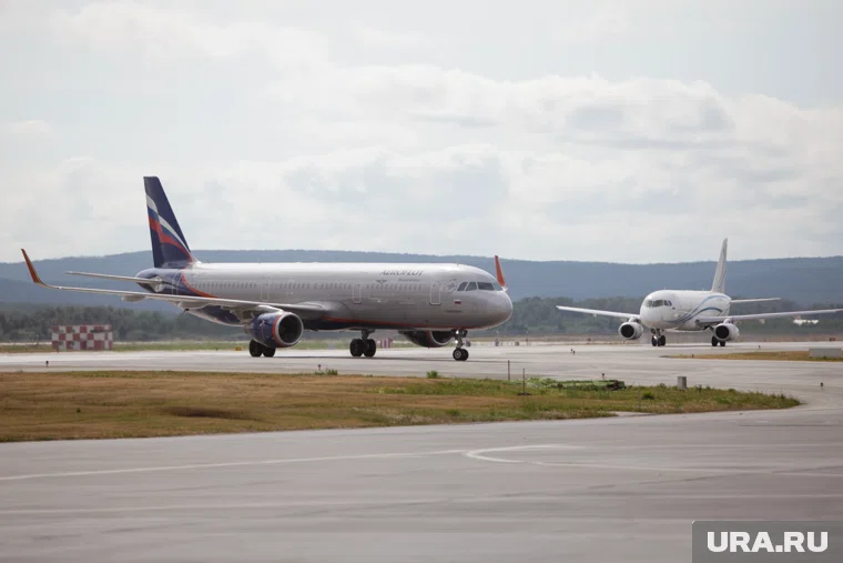 В аэропорту Нижневартовска на 12 часов задержали рейс в Москву