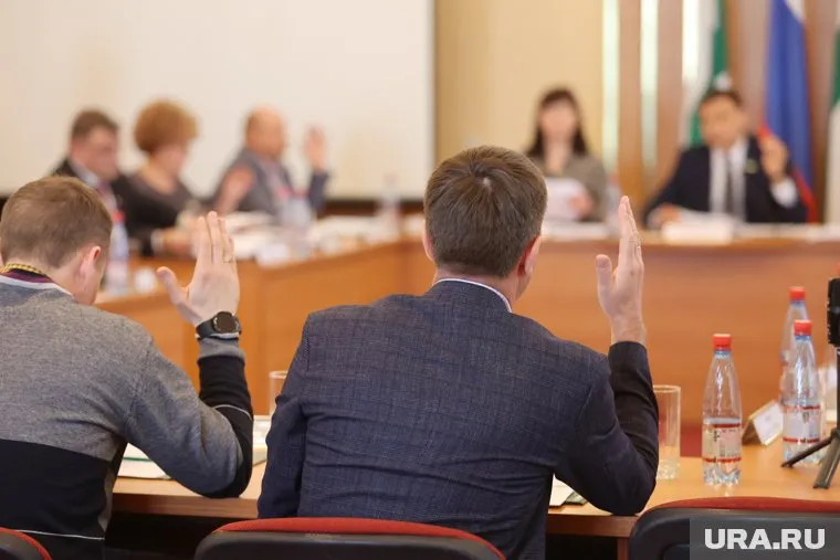 Депутаты Добрянки проголосовали за Дмитрия Антонова