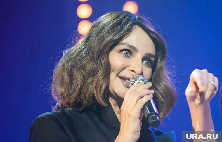 Варнава призналась, что сидела на антидепрессантах и болела "бытовым алкоголизмом"