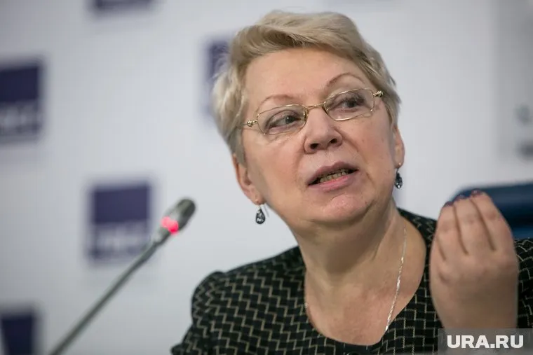 Ольга Васильева оказалась конфликтным министром