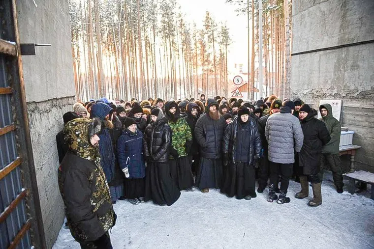 Штурм Среднеуральского женского монастыря. Екатеринбург
