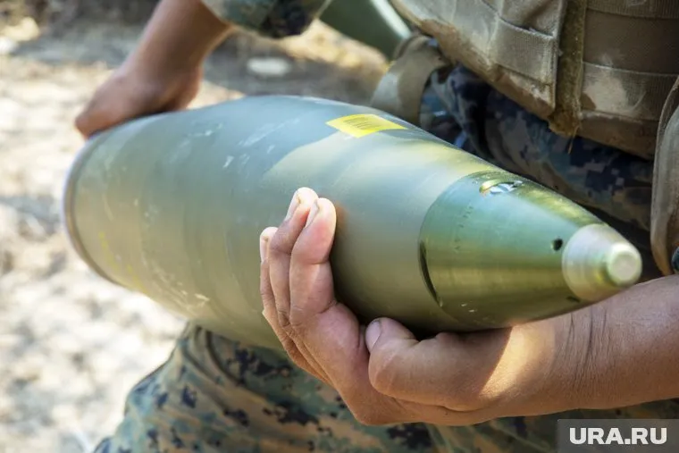 Украинские военные не смогли защитить снаряды, заявили военкоры