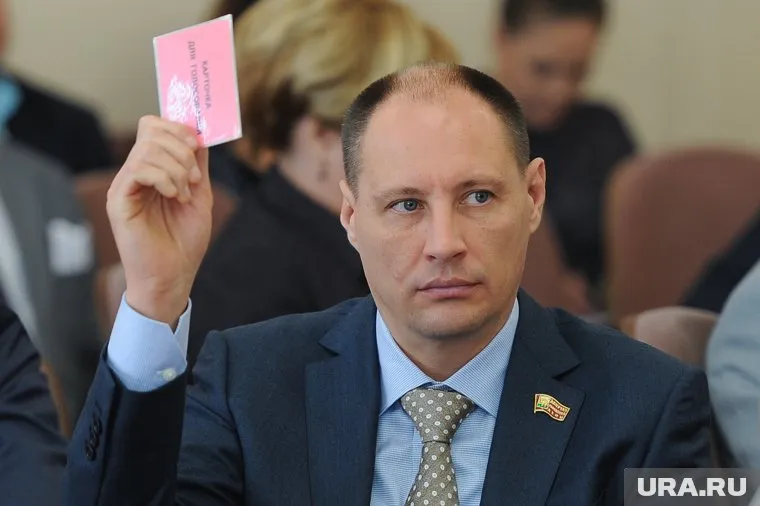 Сергей Новожилов потеряет мандат из-за судимости