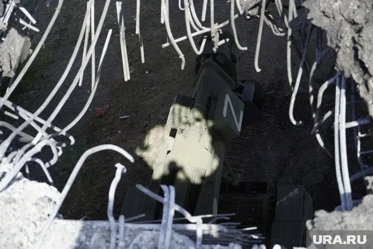 Каховская ГЭС неоднократно обстреливалась ВСУ, отметил Виктор Литовкин