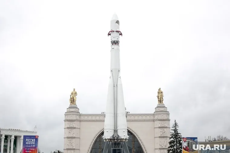 Сообщается о пожаре в одном из павильонов ВДНХ
