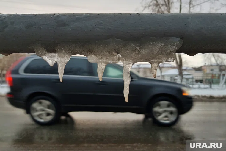 Водителей предупредили об гололедице