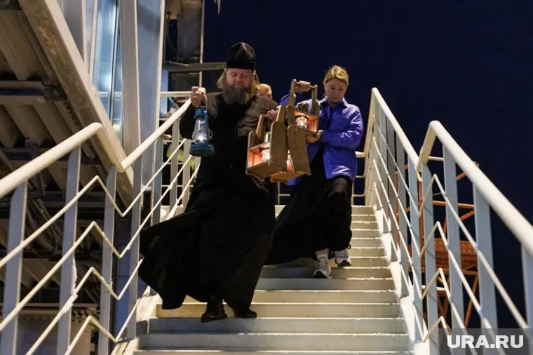 Благодатный огонь доставят к 20 апреля