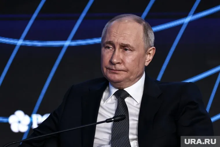 Владимир Путин заявил, что Запад превратно истолковал итоги холодной войны