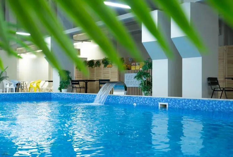 "Газпром" передал югорской "дочке" санаторий "Дюна" на Черном море