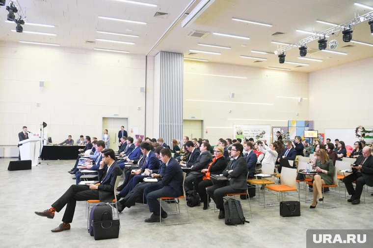 В Салехарде стартовала федеральная образовательная программа «Ямолод.Академия»