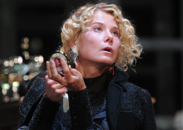 Высоцкая впервые рассказала о дочери, которая уже 12 лет в коме