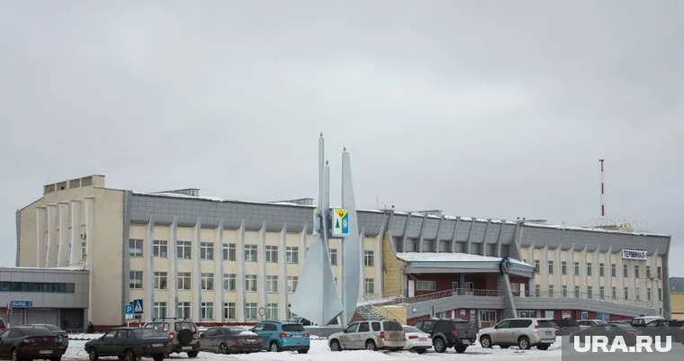 В аэропорту Нижневартовска начали ремонт зала вылета внутренних рейсов