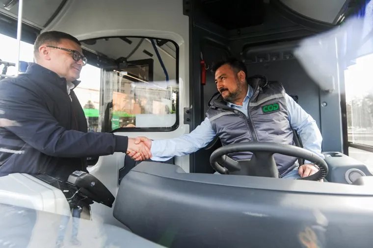 Автобусы. Челябинск