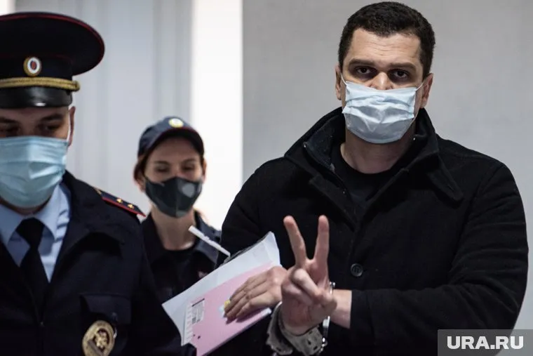 Фаузи задержали в Екатеринбурге по запросу интерпола