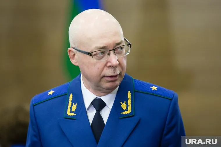 Евгений Ботвинкин устроил проверку инцидента с автобусом на трассе