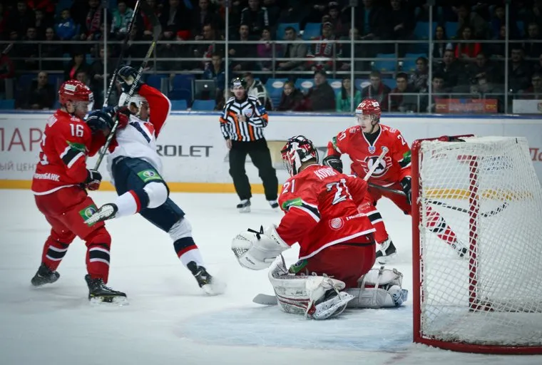 Хоккейный матч Автомобилист-Слован. 8:1. Екатеринбург, автомобилист, хоккей