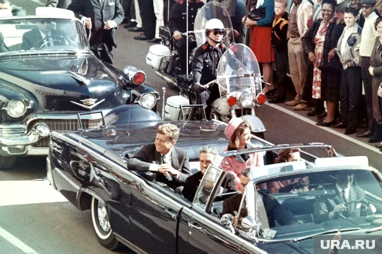 Книга «JFK: Public, Private, Secret» раскрывает тайны экс-президента США Джона Кеннеди