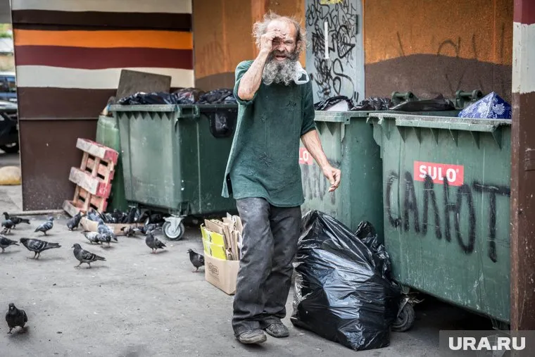 Доходы бездомных должны быть не ниже прожиточного минимума, считает Николай Арефьев