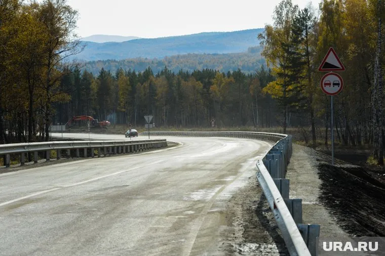 В течение 10 лет чиновники не могут сделать переезд через железную дорогу