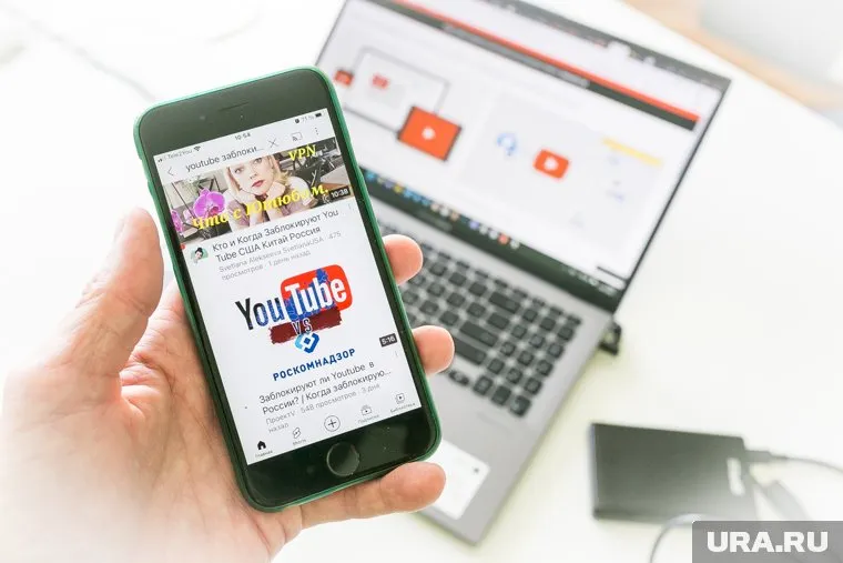 Власти могут закрыть YouTube в России за враждебную деятельность