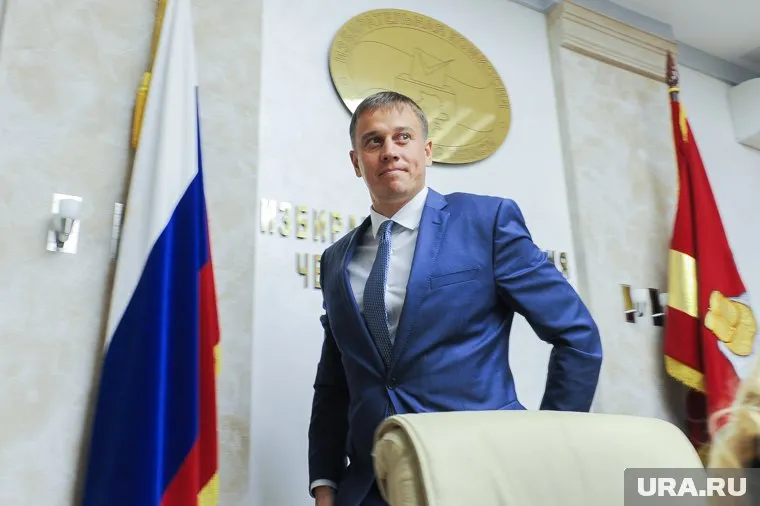За пять лет Виталий Пашин успел набрать серьезный политический вес.