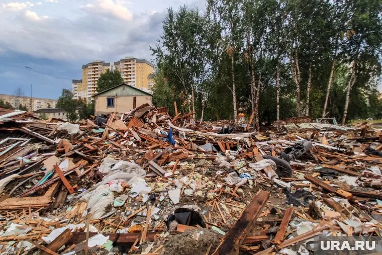 Сейчас тех, кто снес дома, ищет полиция