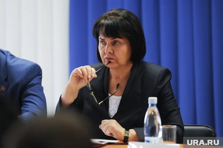 Галина Гаврилова уходит с понижением в другой район