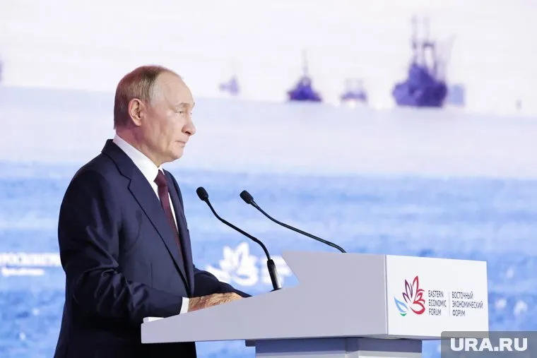 Путин заявил о заинтересованности иностранного бизнеса в Трансарктическом коридоре