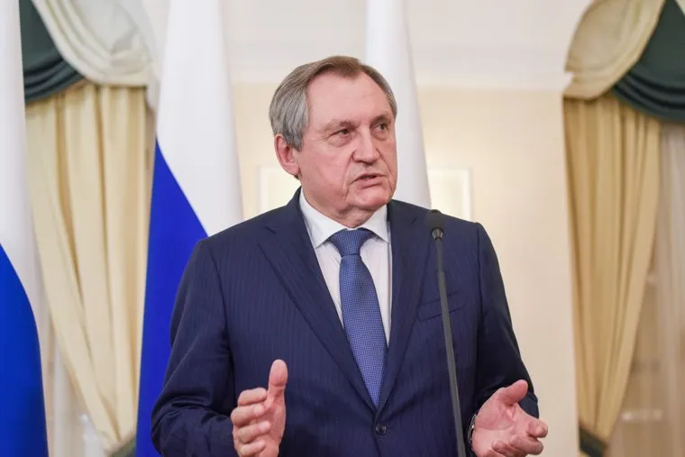 Николай Шульгинов и Евгений Куйвашев на пресс-подходе. Екатеринбург