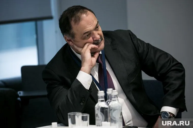 Правоохранительные органы должны дать оценку поведению дагестанца, который угрожал избить русских, считает Сергей Меликов